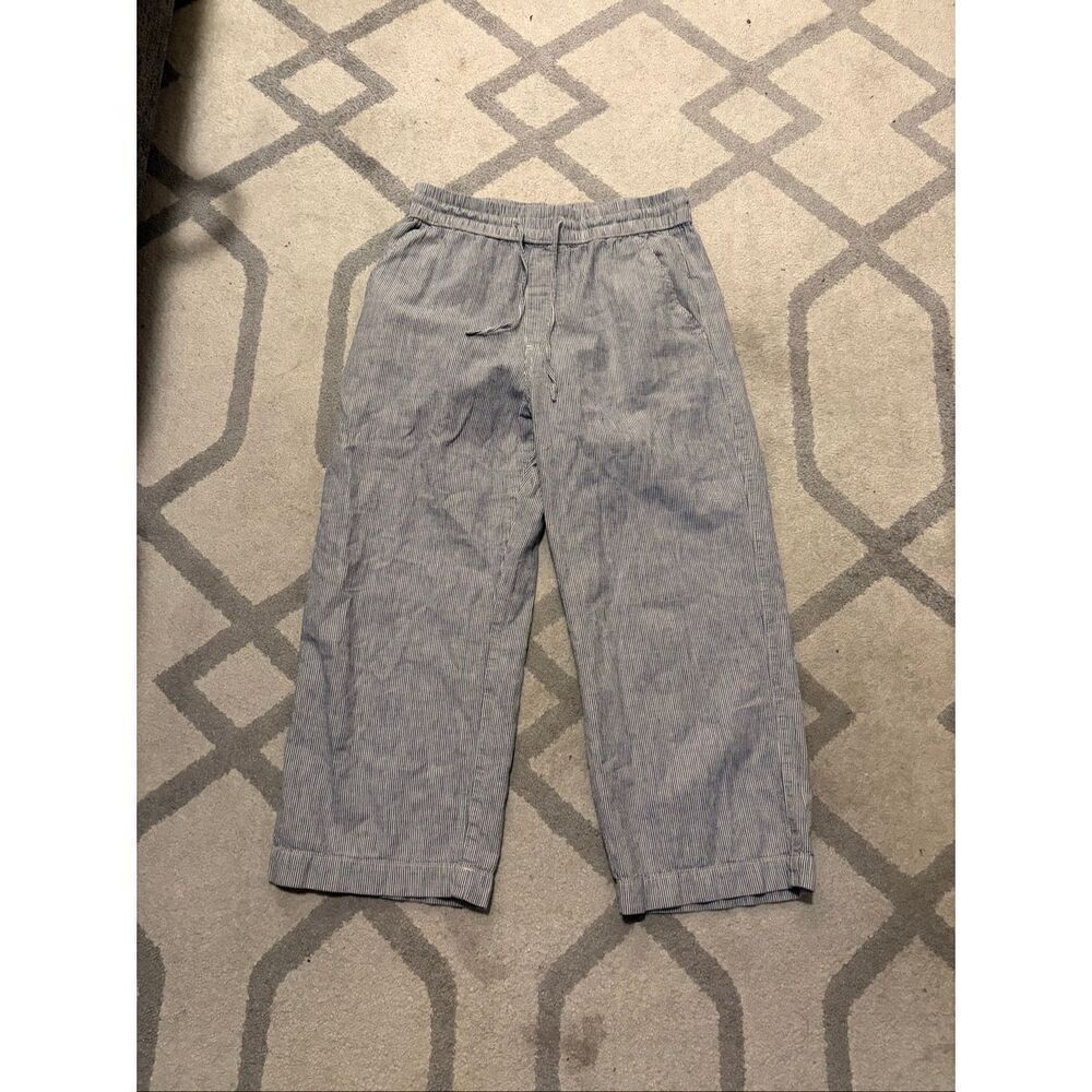 Abercrombie and Fitch Pin Striped Linen Cropped Pants Size Medium Regular